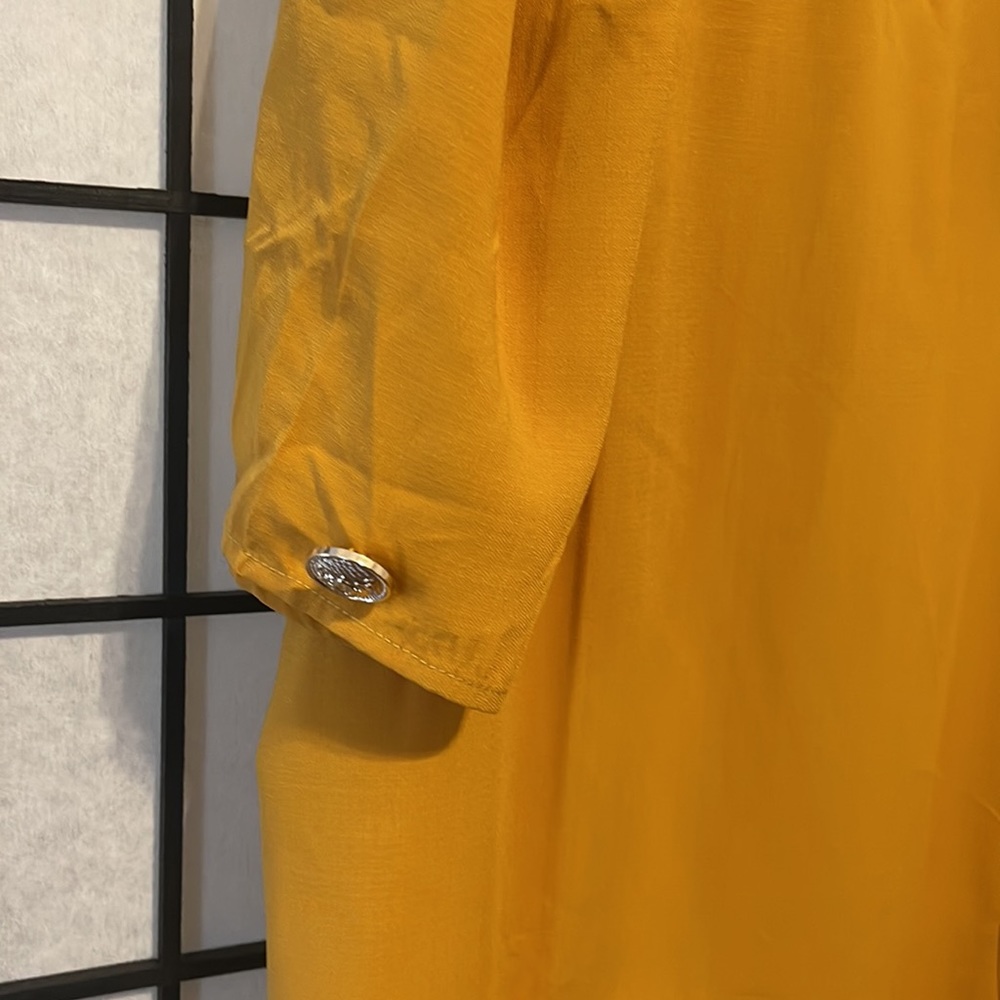 Emery Rose | Gold Sack Dress - Picture 2 of 4
